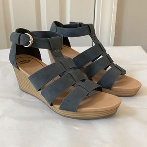 Dr Scholl’s Blue Faux Leather Sandal Wedges, Size 10
